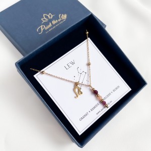 Necklace LEW box.jpg