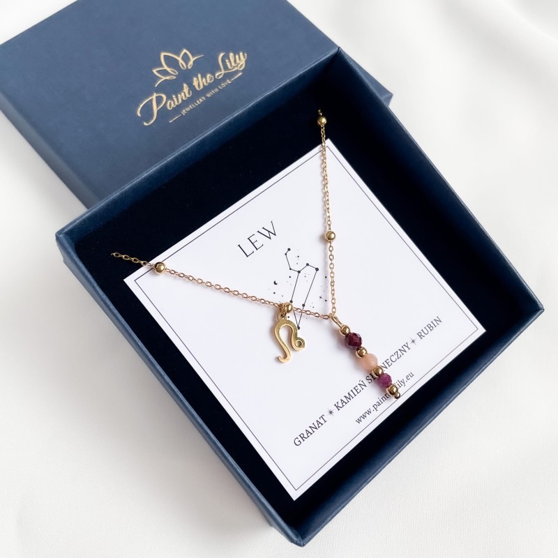 Necklace LEW box.jpg