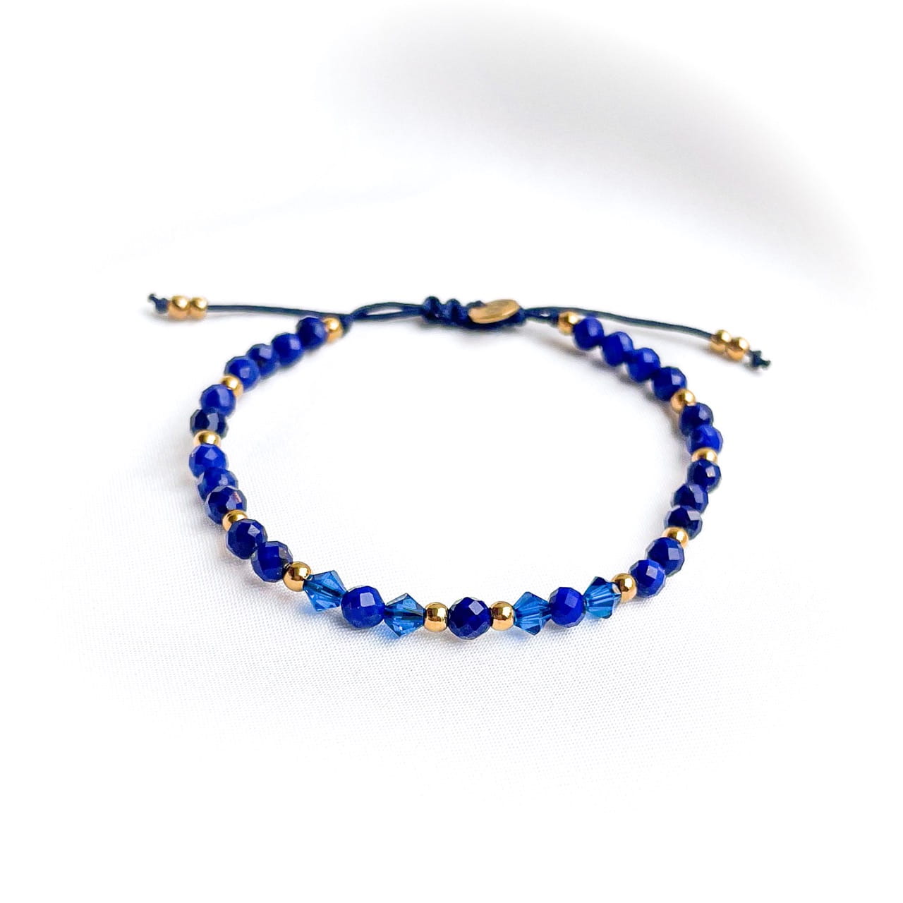 Bransoletka na nici z kamieni Lapis Lazuli i kryształami Swarovski /Blue Gloss Long G/